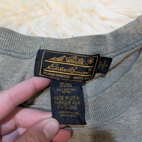 Vintage Eddie Bauer T Shirt Gold Graphic Made in USA Men Size Medium - Picture 6 of 8